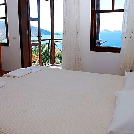 Sleeps 8 Pool Air Con * Kalkan